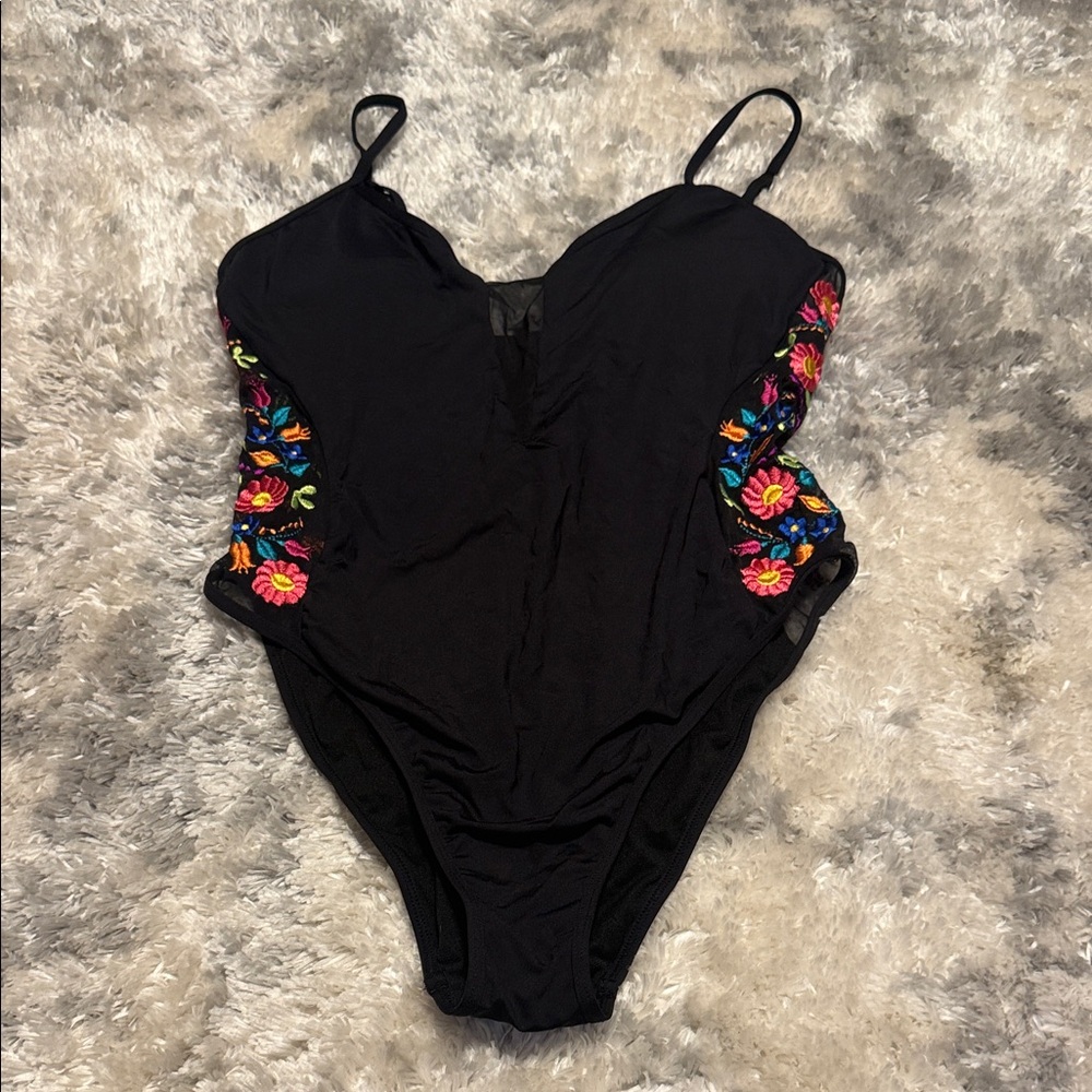 Reaction Kenneth Cole Black Floral One Piece Swimsuit